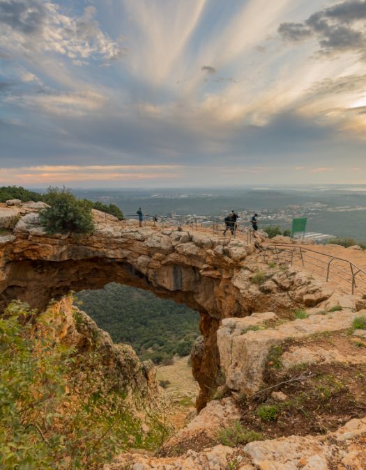 Rappelling in Merat Keshet, northern Israel