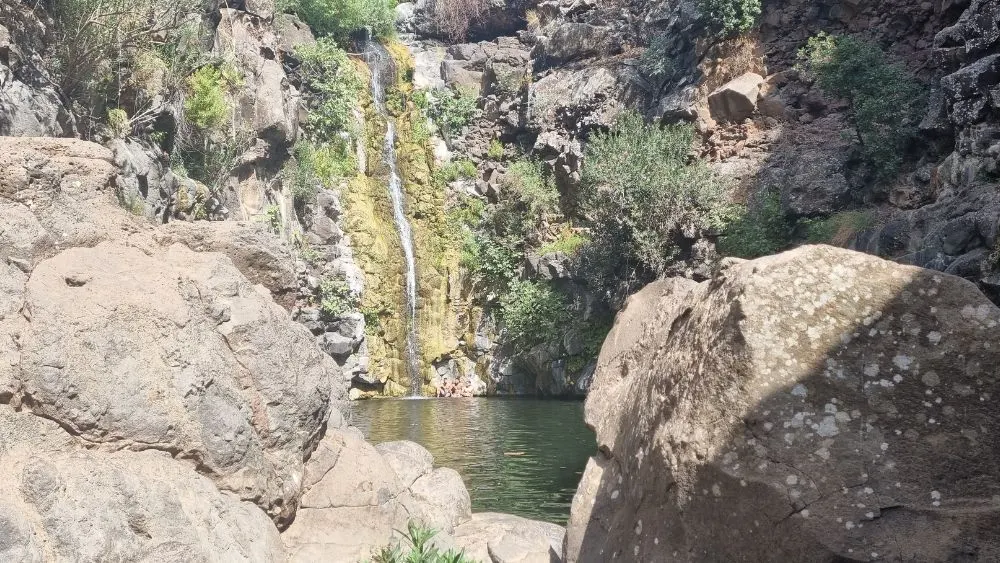 המפל והבריכה של מסלול נחל זוויתן התחתון